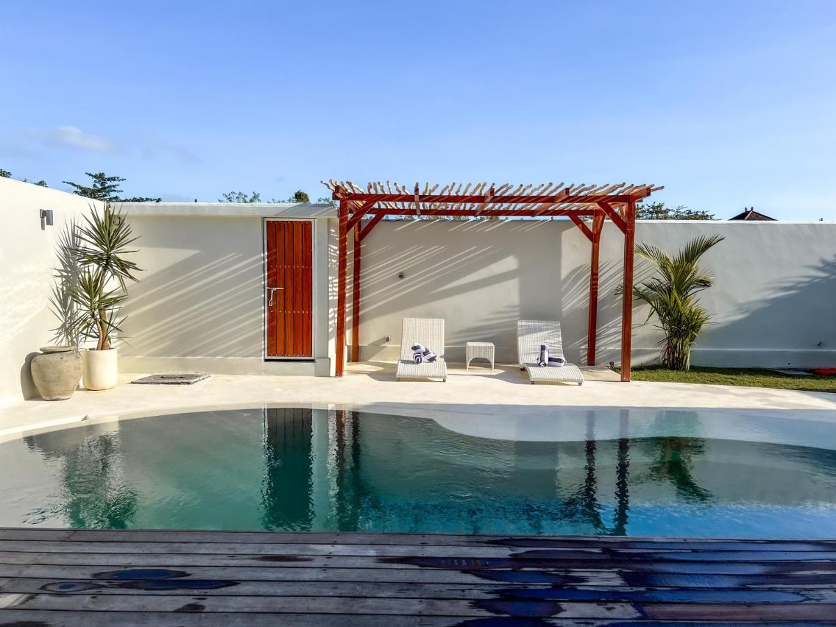 Moana Villa & Suites Bingin Uluwatu Exterior foto